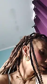 Natalialucia online show from 04-23-26, 07:38