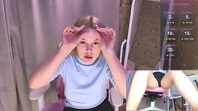 Snapshot of MelissaAvis chatting on 03-28-26, 05:23 MelissaAvis online show from 03-28-26, 05:23