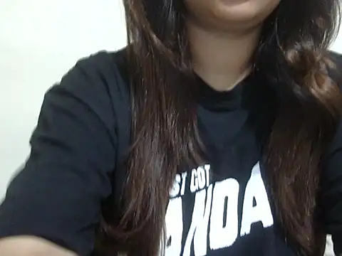Snapshot of shivi_jaan chatting on 05-21-26, 04:36 shivi jaan online show from 05-21-26, 04:36