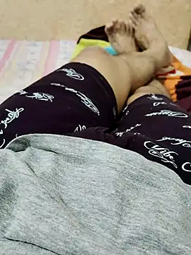 Snapshot of Stoner--Joy7 chatting on 03-25-26, 10:54 Stoner--Joy7 online show from 03-25-26, 10:54