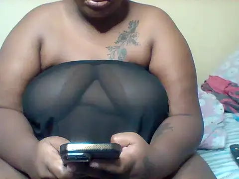 Snapshot of bunny_jay chatting on 05-29-26, 05:49 bunny jay online show from 05-29-26, 05:49