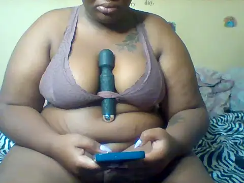 Snapshot of bunny_jay chatting on 07-14-26, 06:07 bunny jay online show from 07-14-26, 06:07