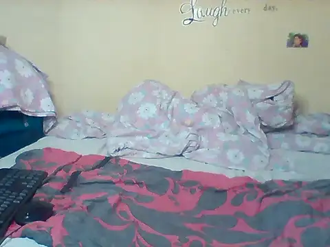 Snapshot of bunny_jay chatting on 07-27-26, 06:09 bunny jay online show from 07-27-26, 06:09