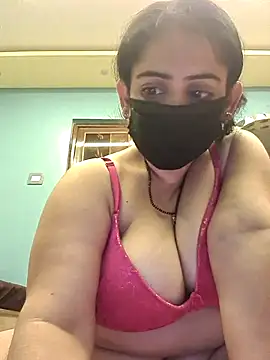 Snapshot of sonalidey5564 chatting on 04-05-26, 10:23 sonalidey5564 online show from 04-05-26, 10:23