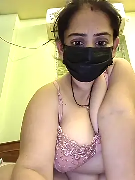 Snapshot of sonalidey5564 chatting on 04-28-26, 08:58 sonalidey5564 online show from 04-28-26, 08:58