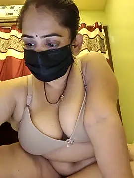 Snapshot of sonalidey5564 chatting on 05-21-26, 12:56 sonalidey5564 online show from 05-21-26, 12:56