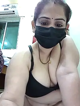 Snapshot of sonalidey5564 chatting on 05-27-26, 02:03 sonalidey5564 online show from 05-27-26, 02:03