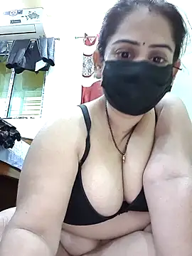 Snapshot of sonalidey5564 chatting on 05-29-26, 08:56 sonalidey5564 online show from 05-29-26, 08:56
