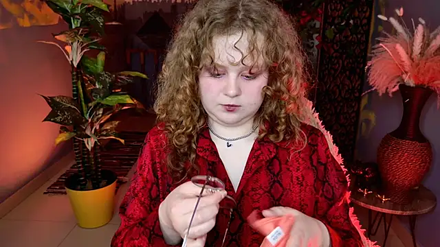 SaraSweetness online show from 04-06-26, 08:37
