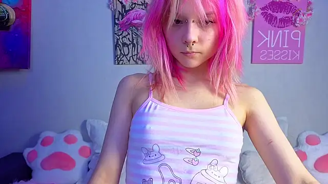 PerryKitty online show from 07-15-26, 04:12