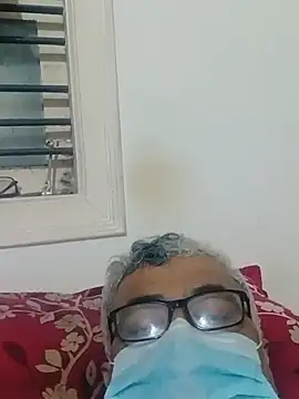 Snapshot of mature55 chatting on 05-22-26, 02:33 mature55 online show from 05-22-26, 02:33