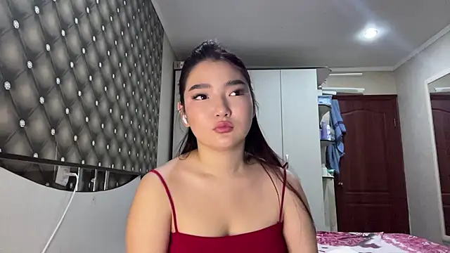 Snapshot of LammingLoner chatting on 07-17-26, 03:39 LammingLoner online show from 07-17-26, 03:39