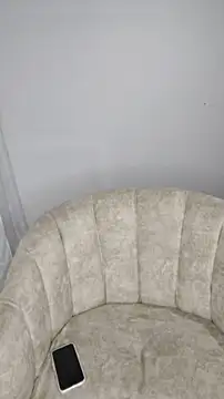 Snapshot of Saraa_M chatting on 06-05-26, 02:01 Saraa M online show from 06-05-26, 02:01