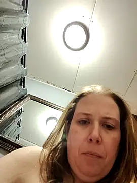 023thickandjuicy07 online show from 04-12-26, 02:27