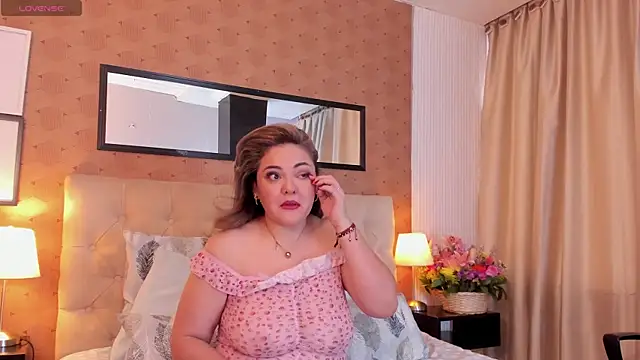 Snapshot of Natashablade__ chatting on 04-07-26, 11:54 Natashablade online show from 04-07-26, 11:54