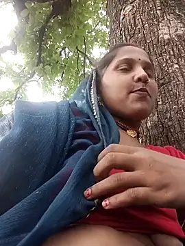 PUNAM  KHAN online show from 07-08-26, 05:45