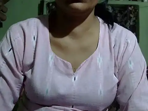 Snapshot of Shivi_girl chatting on 03-29-26, 07:08 Shivi girl online show from 03-29-26, 07:08