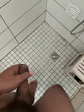 Snapshot of fleurdesi chatting on 03-28-26, 07:41 fleurdesi online show from 03-28-26, 07:41