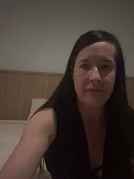 Snapshot of lounostrings chatting on 05-02-26, 02:22 lounostrings online show from 05-02-26, 02:22