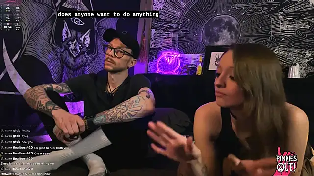 Snapshot of webzandkordz chatting on 07-15-26, 07:46 webzandkordz online show from 07-15-26, 07:46