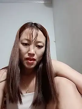 Snapshot of -Bitilu- chatting on 05-30-26, 09:56 -Bitilu- online show from 05-30-26, 09:56