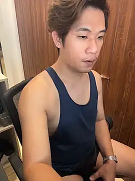 Snapshot of Titanryu chatting on 05-06-26, 01:57 Titanryu online show from 05-06-26, 01:57