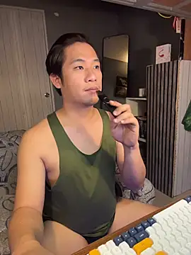 Snapshot of Titanryu chatting on 05-08-26, 12:21 Titanryu online show from 05-08-26, 12:21
