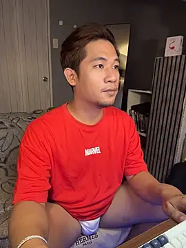 Snapshot of Titanryu chatting on 05-30-26, 02:25 Titanryu online show from 05-30-26, 02:25