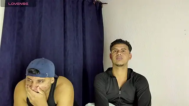 Snapshot of Liam_Zaym chatting on 03-27-26, 12:27 Liam Zaym online show from 03-27-26, 12:27