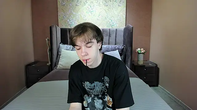 DaveBevy online show from 05-27-26, 07:44