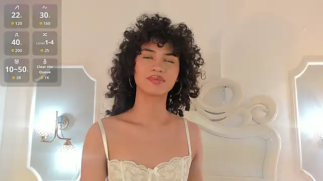 Snapshot of Julietta___ chatting on 07-10-26, 12:19 Julietta online show from 07-10-26, 12:19