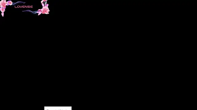 Snapshot of MoollyLove chatting on 05-15-26, 12:23 MoollyLove online show from 05-15-26, 12:23