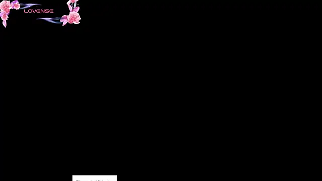 Snapshot of MoollyLove chatting on 06-05-26, 12:33 MoollyLove online show from 06-05-26, 12:33