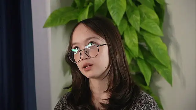 LinnRiechers online show from 03-27-26, 04:51