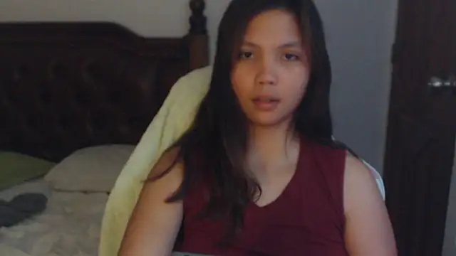 Snapshot of sweet_21_1 chatting on 04-17-26, 08:12 sweet 21 1 online show from 04-17-26, 08:12