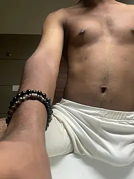 Snapshot of dashingdih chatting on 03-26-26, 11:43 dashingdih online show from 03-26-26, 11:43