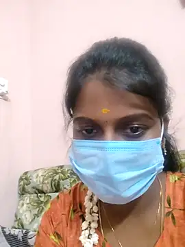 Snapshot of Tamil_Hot_Thara chatting on 07-12-26, 04:31 Tamil Hot Thara online show from 07-12-26, 04:31
