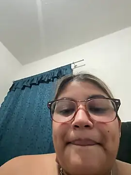 Snapshot of C1N09 chatting on 07-01-26, 04:03 C1N09 online show from 07-01-26, 04:03