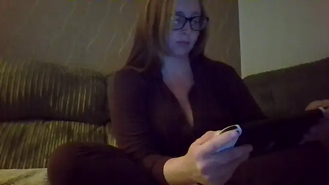 Anna-Curvy-xx online show from 05-19-26, 10:27