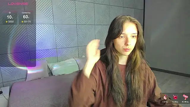 Snapshot of AnnaOddy chatting on 06-22-26, 01:07 AnnaOddy online show from 06-22-26, 01:07