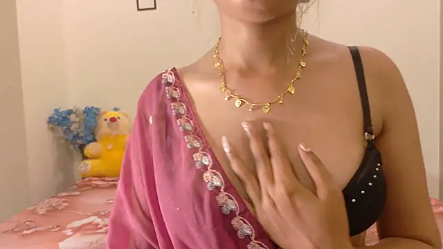 Snapshot of Cute_SnehaX chatting on 07-08-26, 03:55 Cute SnehaX online show from 07-08-26, 03:55