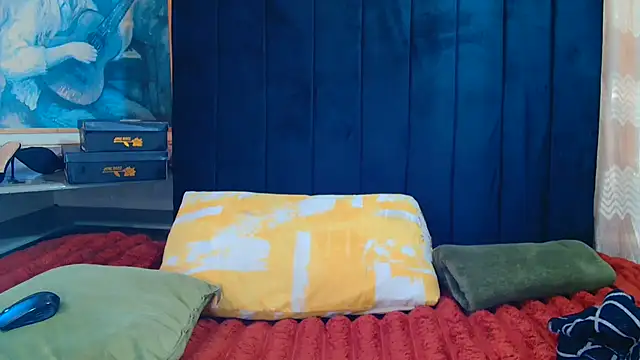 CaramelCandyxx online show from 07-15-26, 06:18