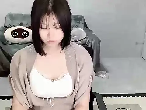 YangYang--baby online show from 04-13-26, 08:42