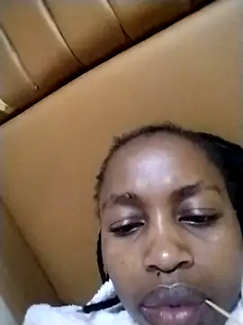 Faithy6789 online show from 04-21-26, 06:44