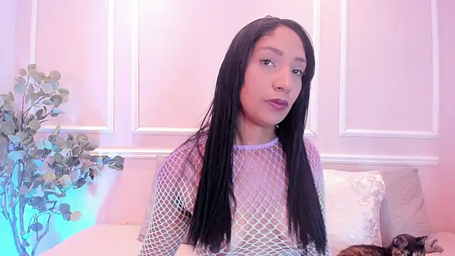 Snapshot of maia_lion chatting on 06-29-26, 05:13 maia lion online show from 06-29-26, 05:13