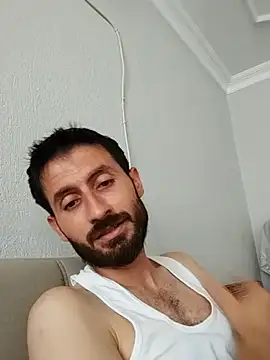 Snapshot of hornyturkishboy1994 chatting on 06-12-26, 11:20 hornyturkishboy1994 online show from 06-12-26, 11:20