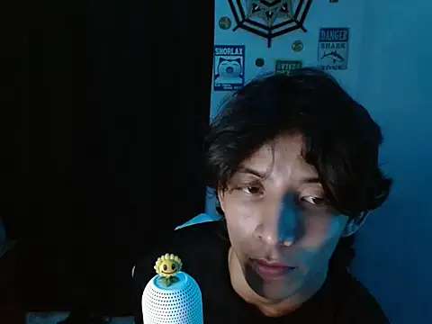 Snapshot of VazacGaming chatting on 07-02-26, 01:05 VazacGaming online show from 07-02-26, 01:05