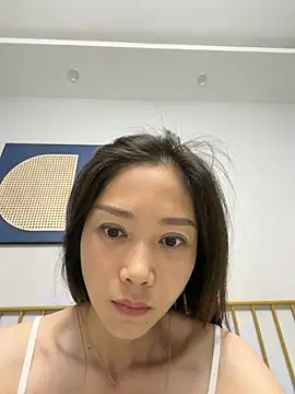 yuanpu0925 online show from 04-09-26, 09:42