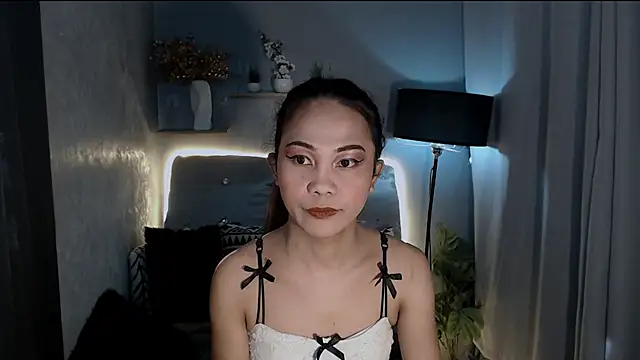 Snapshot of VeronicaFoxxxx chatting on 04-28-26, 12:31 VeronicaFoxxxx online show from 04-28-26, 12:31
