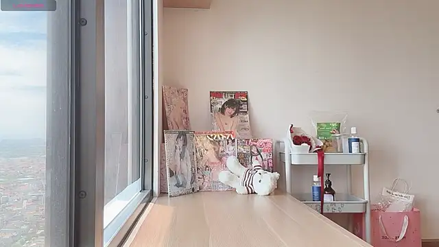 Reina Sweet online show from 06-21-26, 05:43